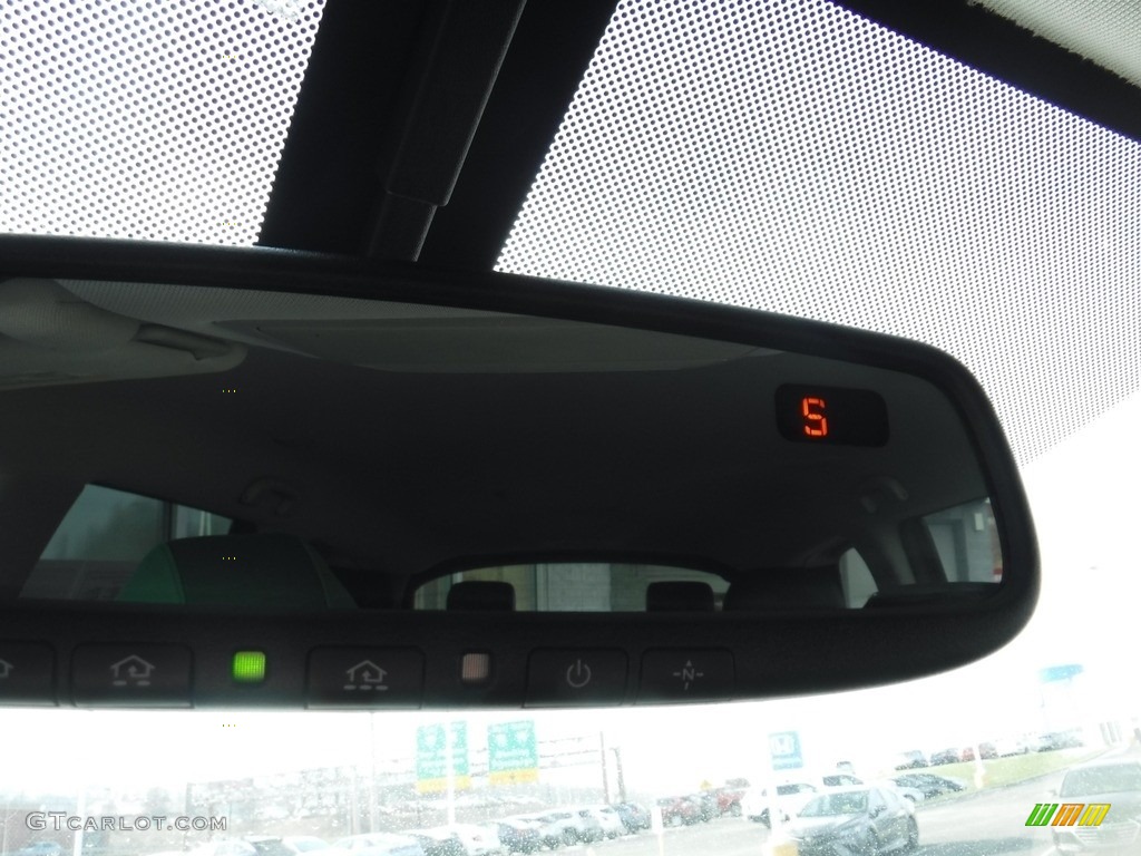 2017 Pathfinder SL 4x4 - Magnetic Black / Charcoal photo #24