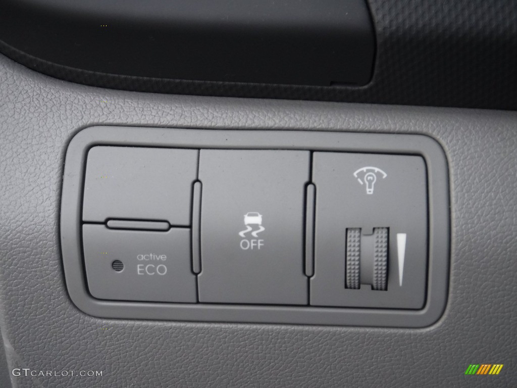 2012 Accent SE 5 Door - Clearwater Blue / Gray photo #20