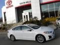 2020 Oxford White Ford Fusion Hybrid SE  photo #2