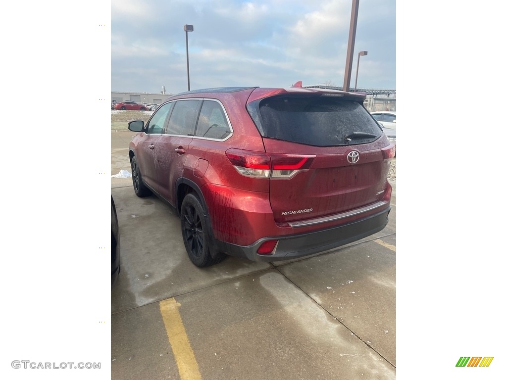 2019 Highlander SE AWD - Salsa Red Pearl / Black photo #2