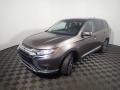 Mercury Gray Metallic - Outlander SE Photo No. 9