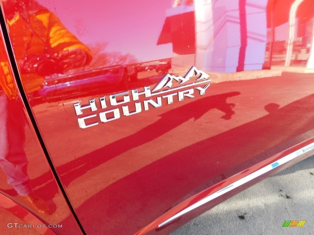 2023 Chevrolet Traverse High Country Marks and Logos Photo #145358886