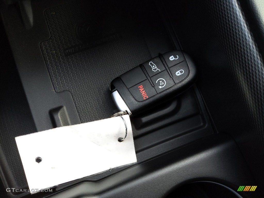 2022 Dodge Durango R/T Blacktop AWD Keys Photo #145359322