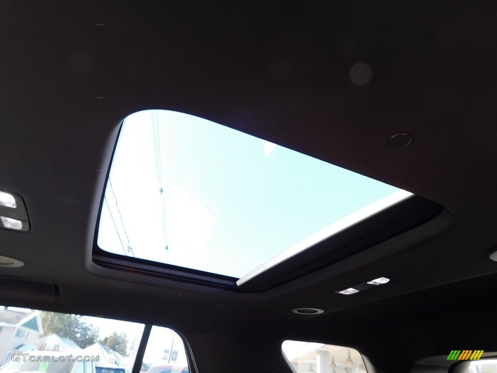2023 Chevrolet Traverse High Country Sunroof Photos