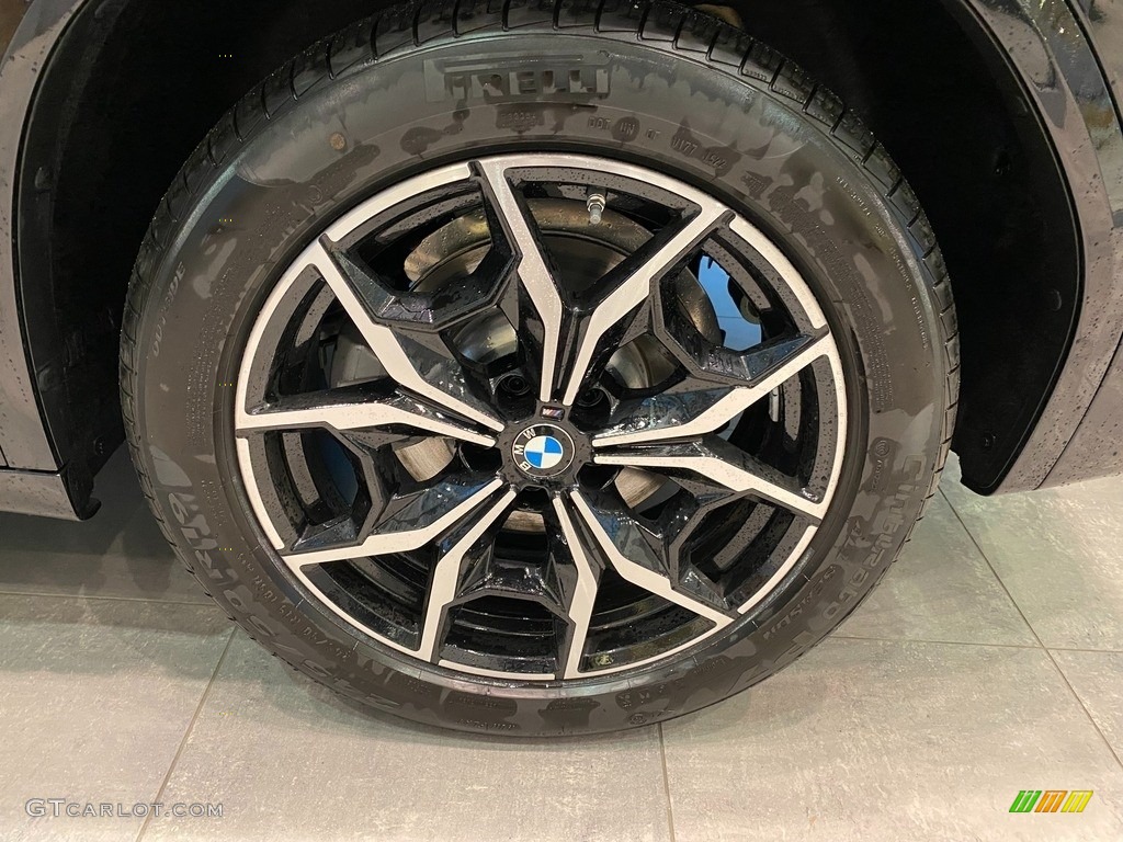 2022 BMW X3 xDrive30i Wheel Photos