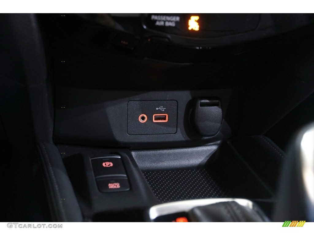 2019 Rogue SL AWD - Magnetic Black / Charcoal photo #14