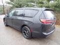2022 Brilliant Black Crystal Pearl Chrysler Pacifica Hybrid Touring L  photo #3