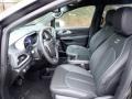 Black Interior Photo for 2022 Chrysler Pacifica #145364453