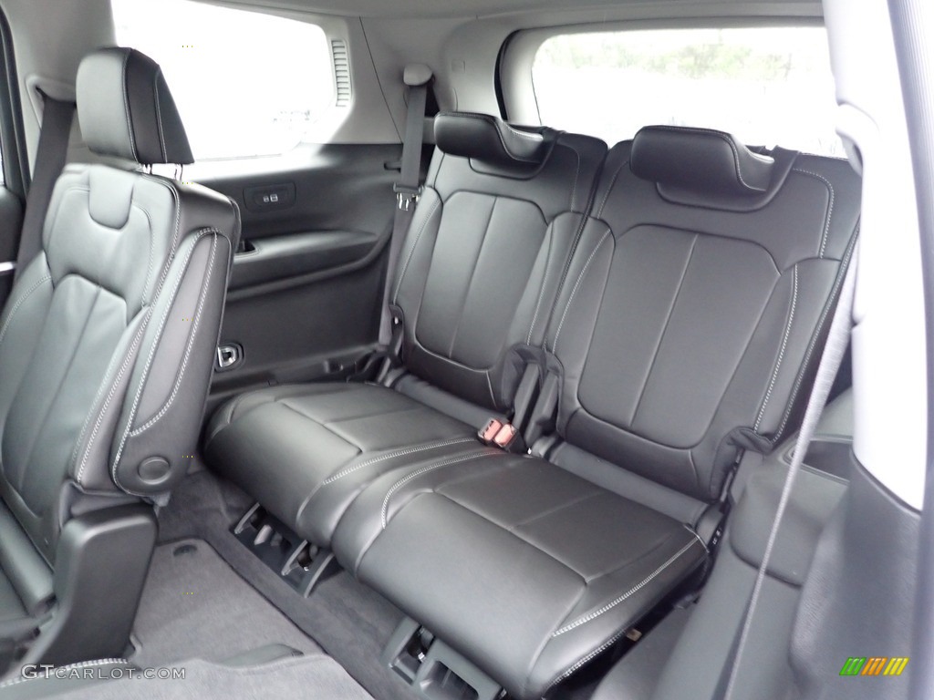2023 Jeep Grand Cherokee L Limited 4x4 Rear Seat Photo #145364808