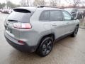 Sting-Gray - Cherokee Altitude Lux 4x4 Photo No. 5