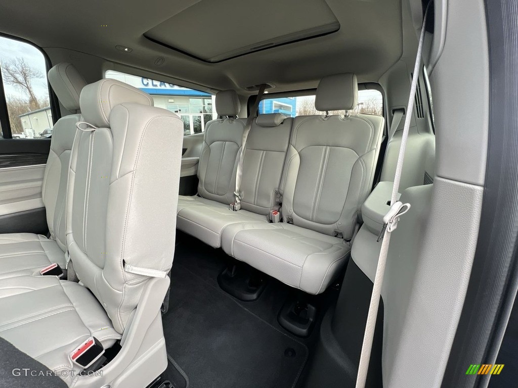 2022 Jeep Wagoneer Series II 4x4 Rear Seat Photos