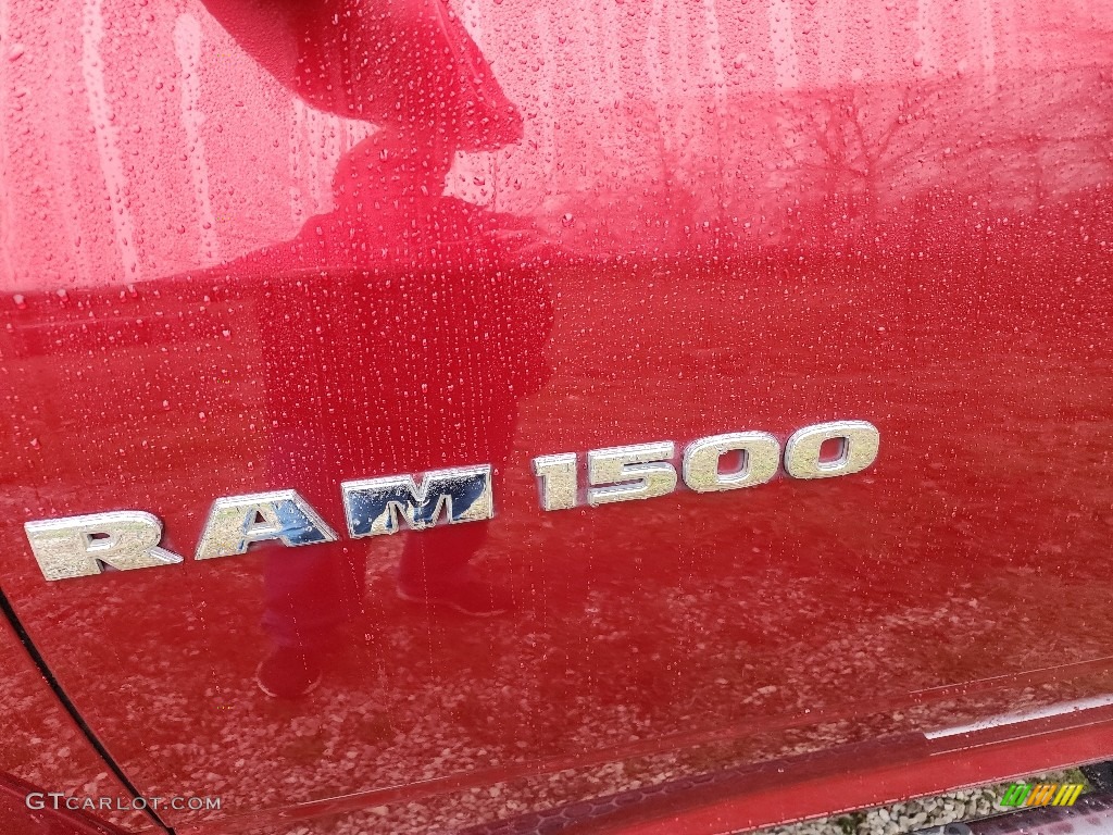 2011 Ram 1500 Laramie Crew Cab 4x4 - Deep Cherry Red Crystal Pearl / Light Pebble Beige/Bark Brown photo #32