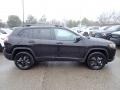 Diamond Black Crystal Pearl 2023 Jeep Cherokee Altitude Lux 4x4 Exterior