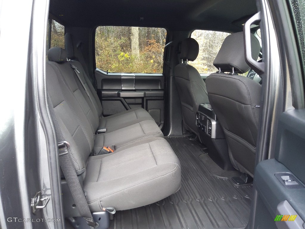 2019 Ford F150 XLT SuperCrew 4x4 Rear Seat Photo #145367050