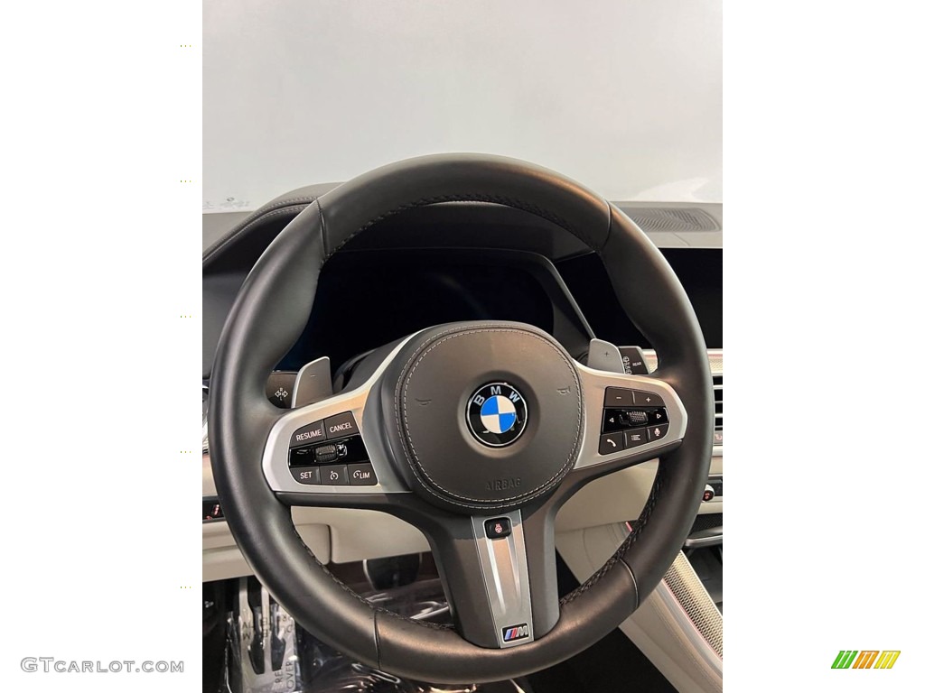 2022 BMW X5 xDrive40i Steering Wheel Photos