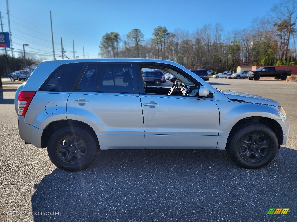 Quicksilver Metallic 2012 Suzuki Grand Vitara Premium Exterior Photo #145371028