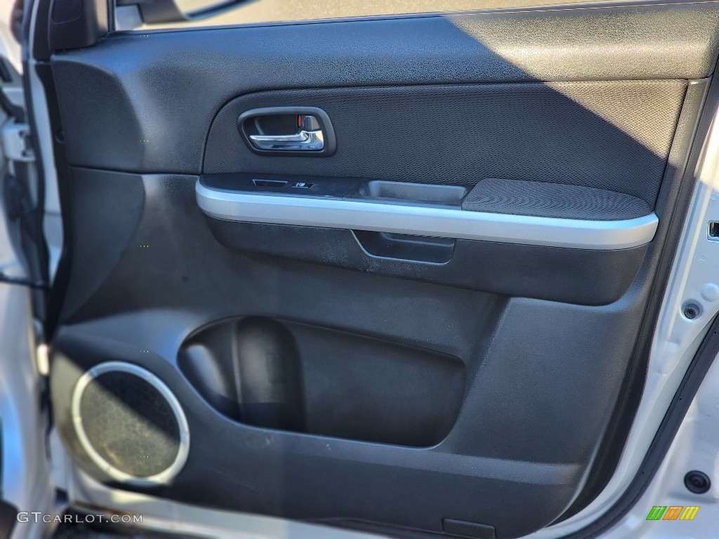 2012 Suzuki Grand Vitara Premium Black Door Panel Photo #145371086