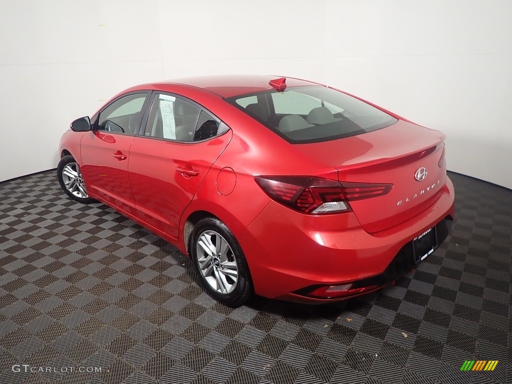 2020 Elantra SEL - Scarlet Red Pearl / Gray photo #12