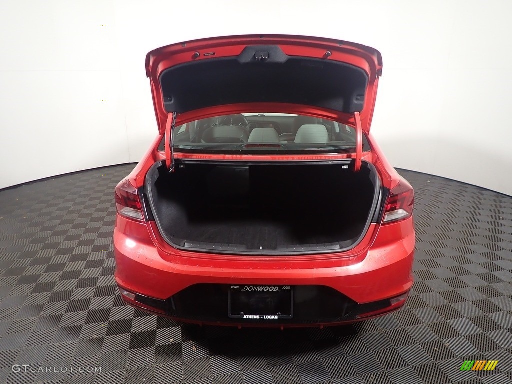 2020 Elantra SEL - Scarlet Red Pearl / Gray photo #14