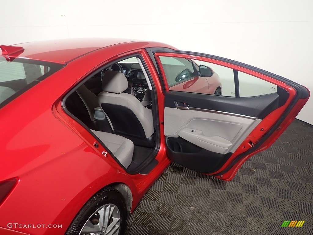 2020 Elantra SEL - Scarlet Red Pearl / Gray photo #34