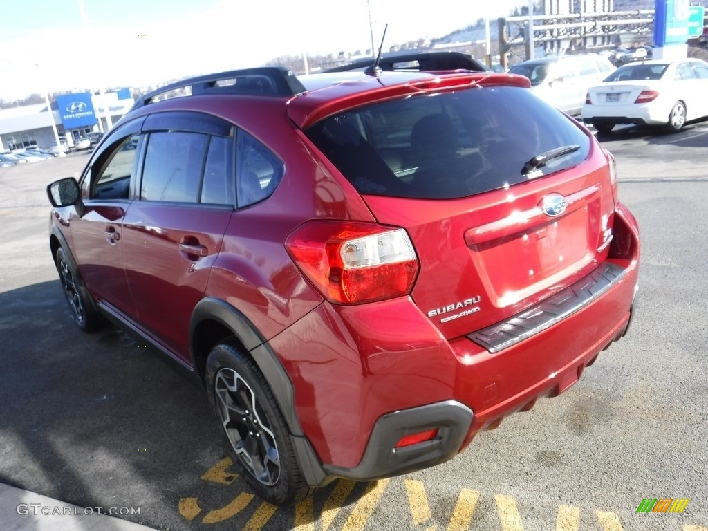 2014 XV Crosstrek 2.0i Premium - Venetian Red Pearl / Ivory photo #7
