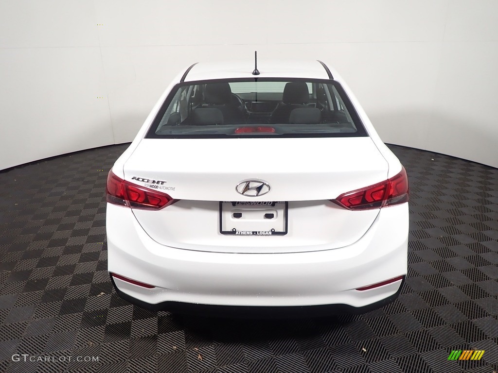 2020 Accent SE - Frost White Pearl / Black photo #13