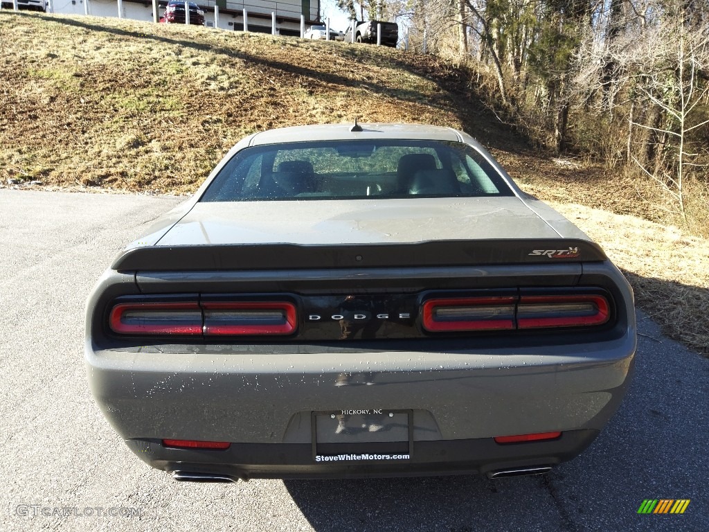 2019 Challenger R/T Scat Pack - Destroyer Gray / Ruby Red/Black photo #7