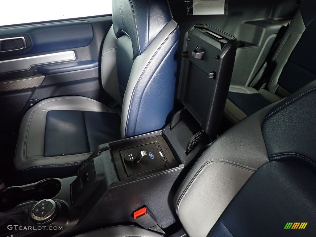 Space Gray/Navy Pier Interior 2021 Ford Bronco Outer Banks 4x4 2-Door Photo #145376068