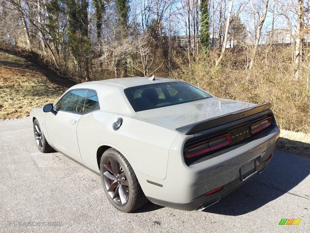 2019 Challenger R/T Scat Pack - Destroyer Gray / Ruby Red/Black photo #8