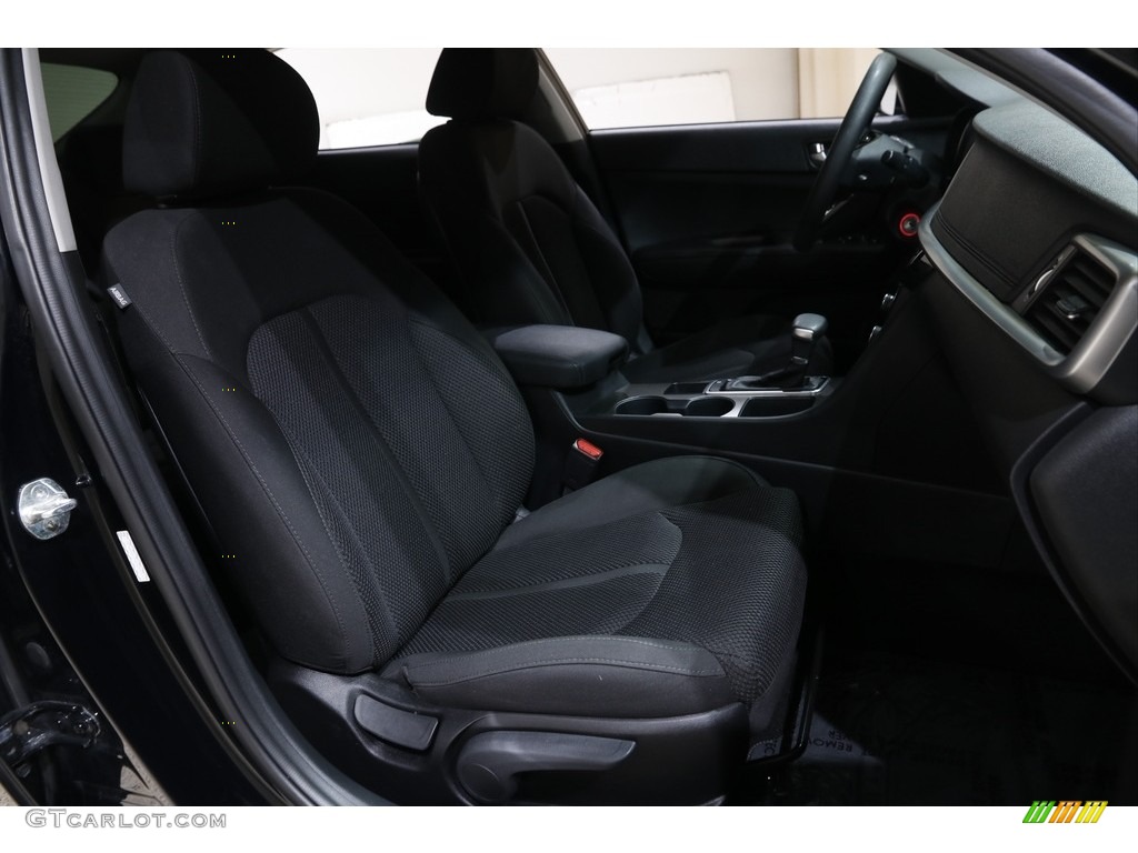 2019 Optima LX - Ebony Black / Black photo #15