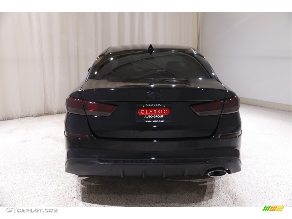 2019 Optima LX - Ebony Black / Black photo #18