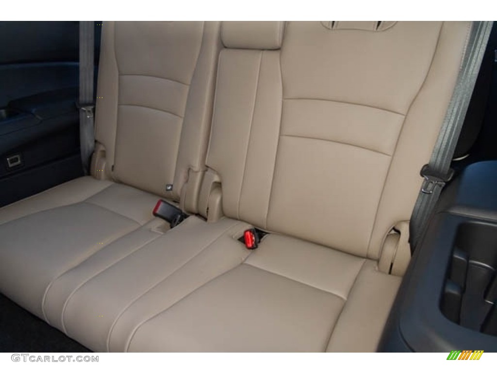 Beige Interior 2022 Honda Pilot EX-L Photo #145377499
