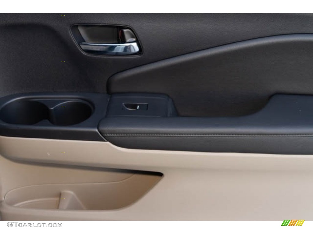 2022 Honda Pilot EX-L Beige Door Panel Photo #145377736