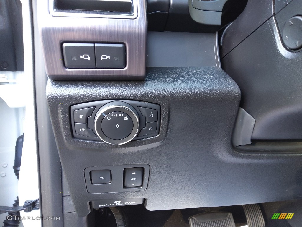 2020 Ford F350 Super Duty Limited Crew Cab 4x4 Controls Photo #145378217