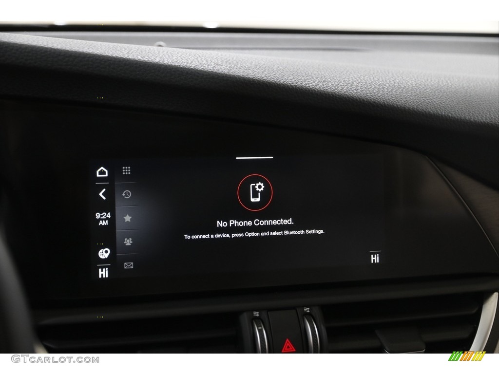 2020 Alfa Romeo Giulia TI AWD Controls Photo #145378426