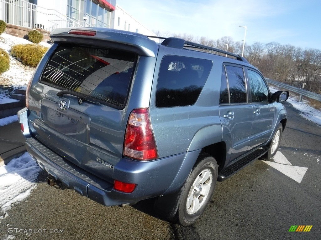 2005 4Runner SR5 4x4 - Pacific Blue Metallic / Stone photo #16