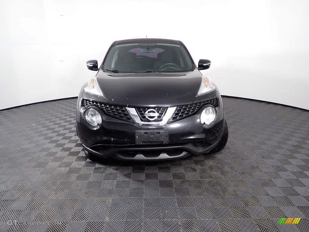 2016 Juke SV - Bordeaux Black / Black/Silver photo #4