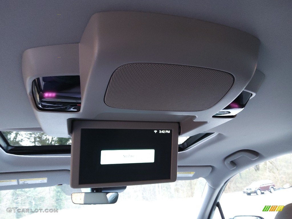 2020 Honda Pilot Elite AWD Entertainment System Photo #145381108