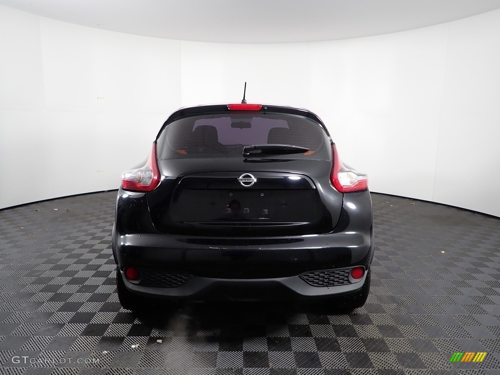 2016 Juke SV - Bordeaux Black / Black/Silver photo #7