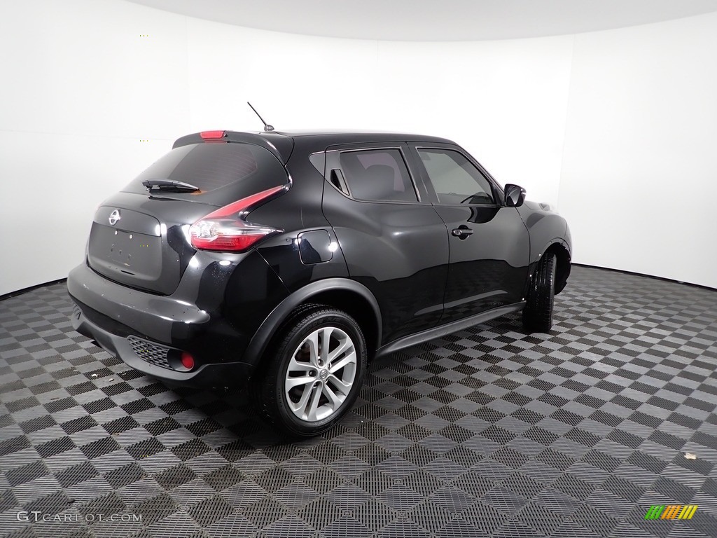 2016 Juke SV - Bordeaux Black / Black/Silver photo #10