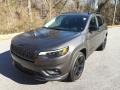 Granite Crystal Metallic - Cherokee Altitude Lux 4x4 Photo No. 2