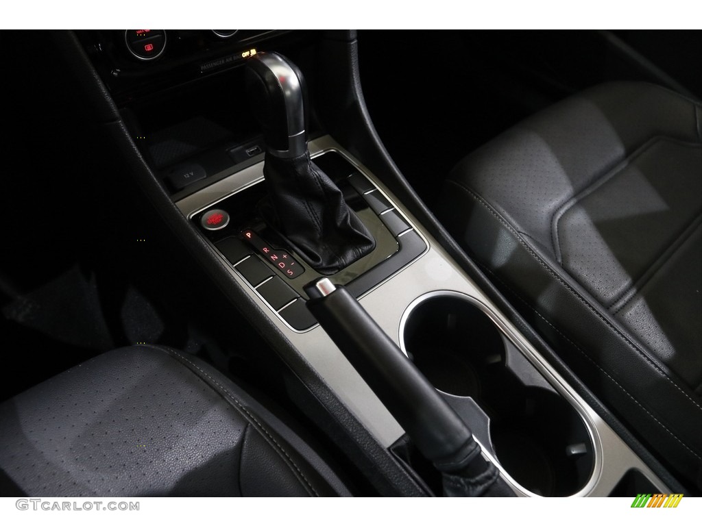 2020 Volkswagen Passat SE 6 Speed Automatic Transmission Photo #145382935