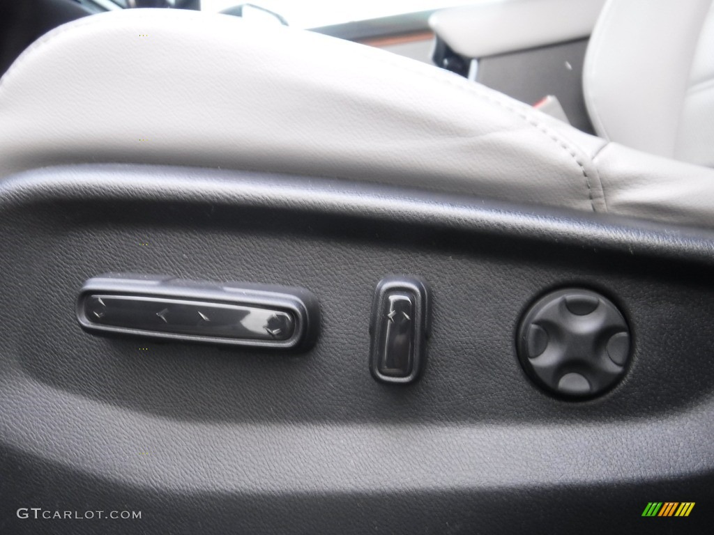 2019 CR-V Touring AWD - Gunmetal Metallic / Gray photo #17