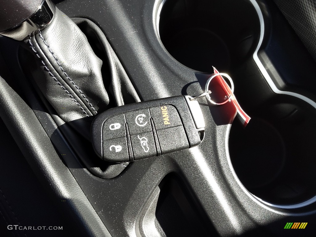 2022 Dodge Durango GT Plus Keys Photo #145383916