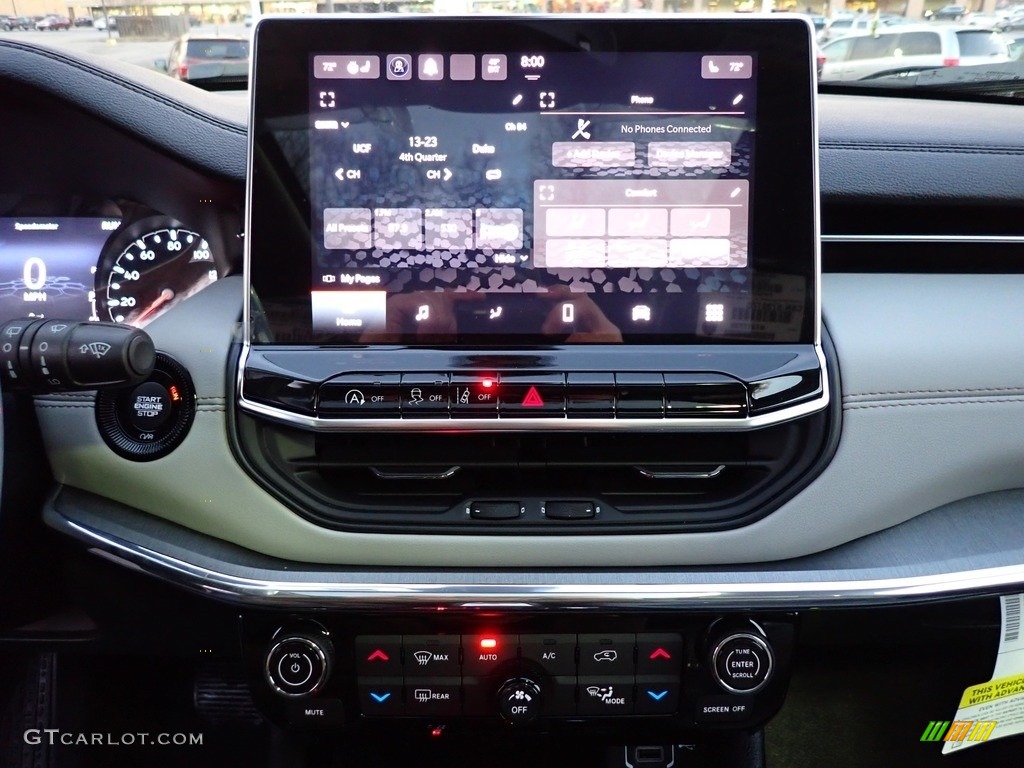 2022 Jeep Compass Limited 4x4 Controls Photo #145385177