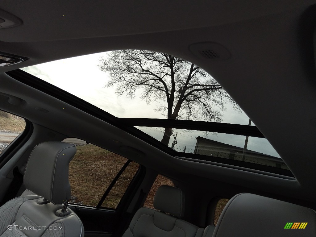 2023 Jeep Grand Cherokee Overland 4x4 Sunroof Photo #145385252
