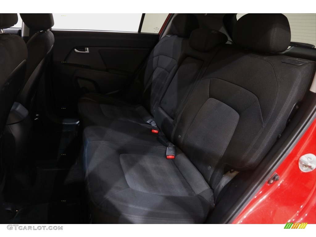 2012 Sportage LX AWD - Signal Red / Black photo #16