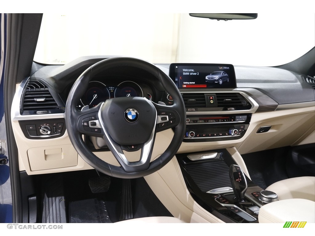 2019 BMW X4 xDrive30i Dashboard Photos