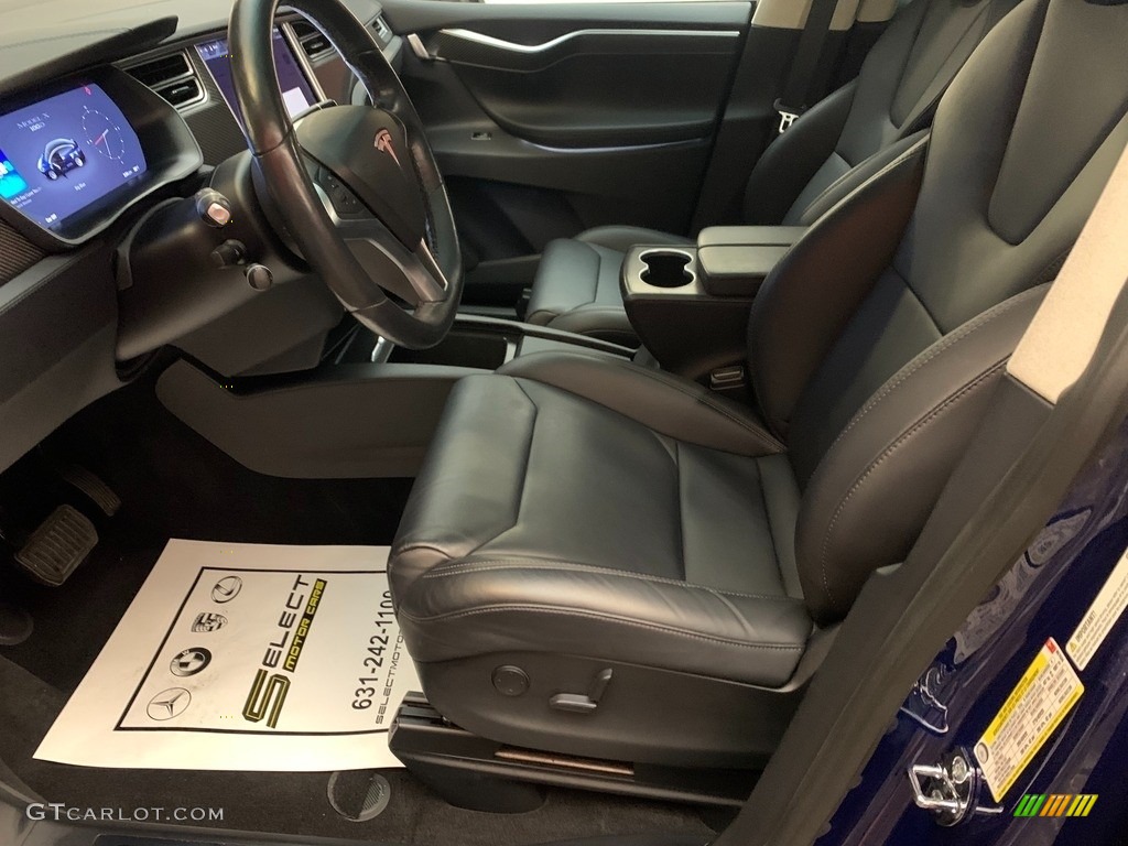 2017 Tesla Model X 100D Front Seat Photos