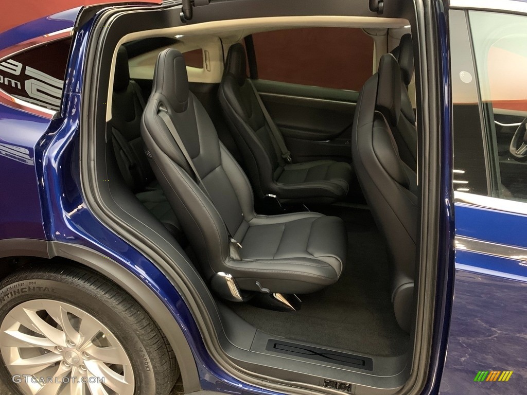 2017 Tesla Model X 100D Rear Seat Photos
